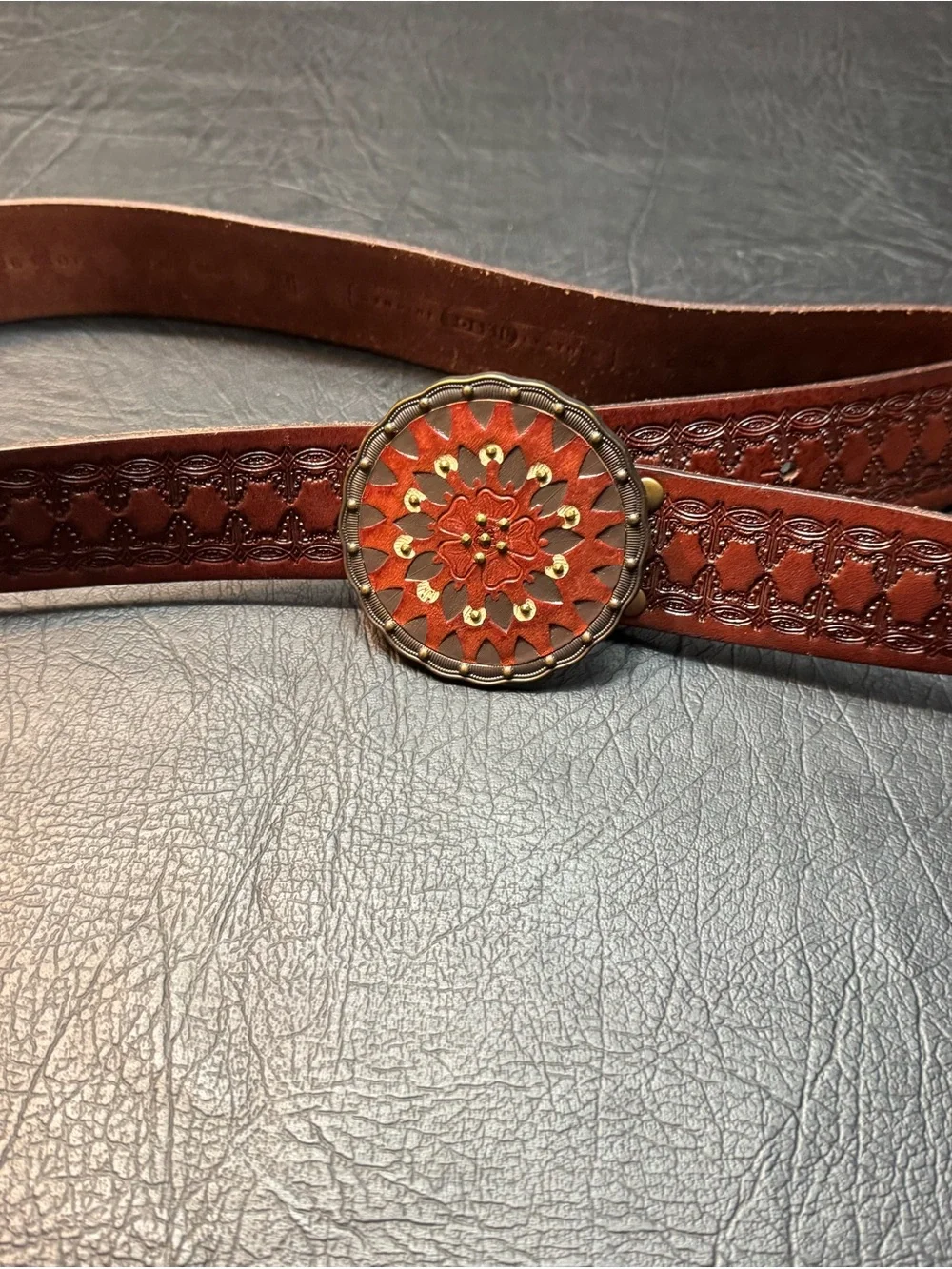 Fossil Genuine Leather Tooled Concho Belt Brown Western Boho Floral Medallion - Picture 3 of 8